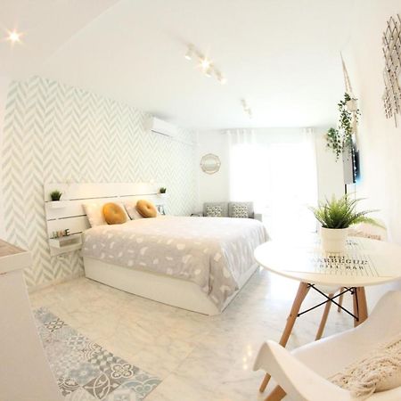Torremolinos - New Central Studio Plata With Balconyアパートメント エクステリア 写真